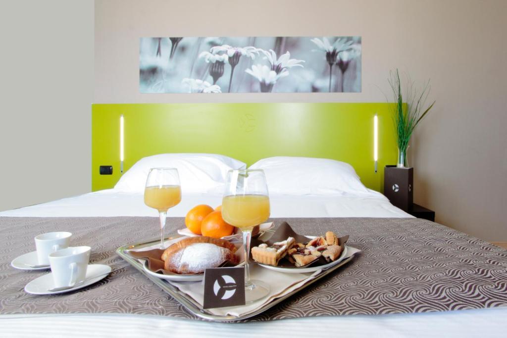 Hotel Fiera Римини Номер фото
